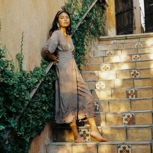 Yireh Compass Jumper in Slate